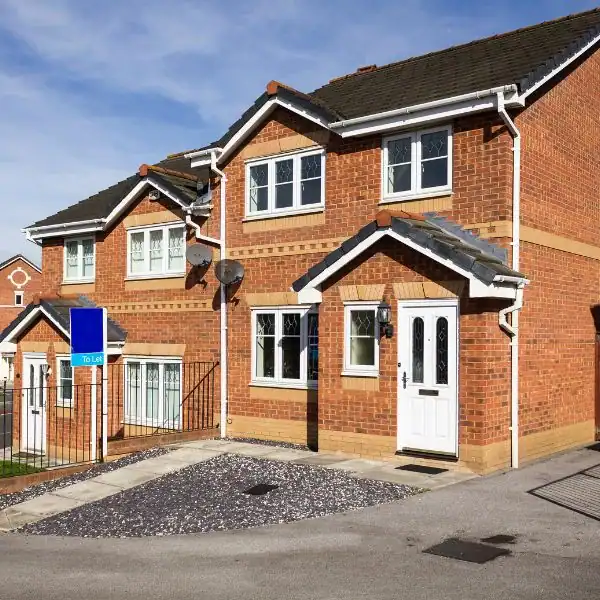 Scenarios 4 Image of UK home - Faulkners scenarios High-Wycombe